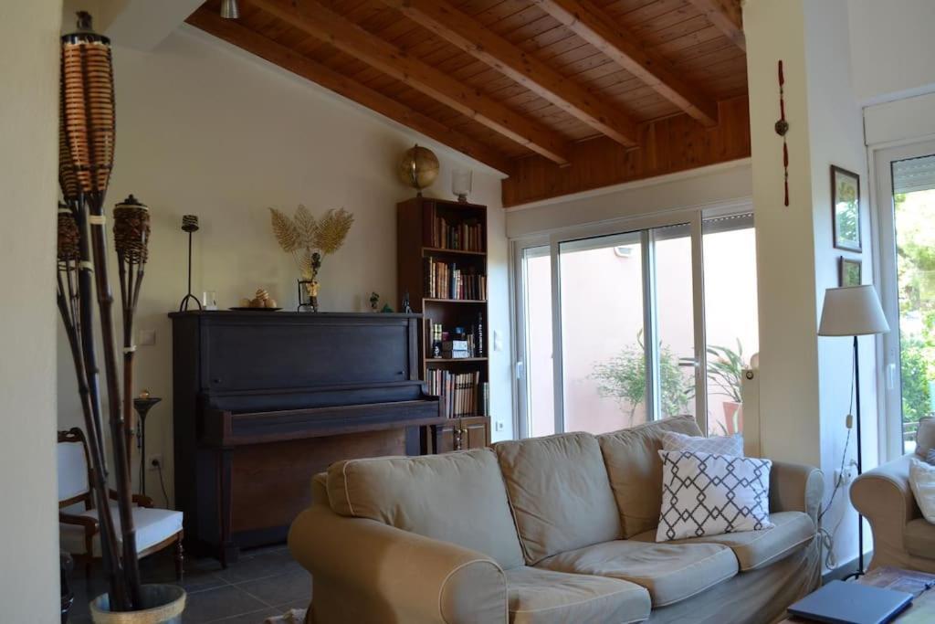 ארטמידה Sissy'S Relaxing Villa מראה חיצוני תמונה
